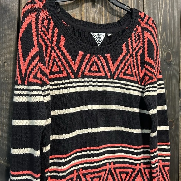 Volcom Machu Peaches Sweater S Geometric Black Orange Striped Festival Cozy Warm - Picture 2 of 12